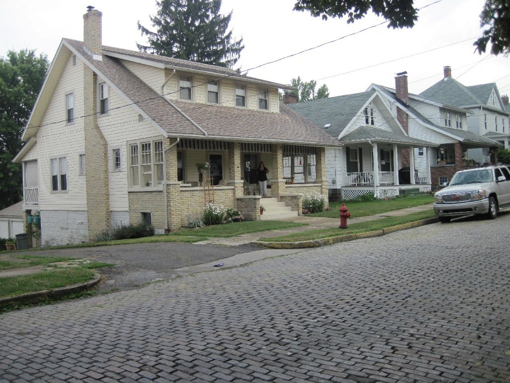 79-Bob & Denise's house.jpg